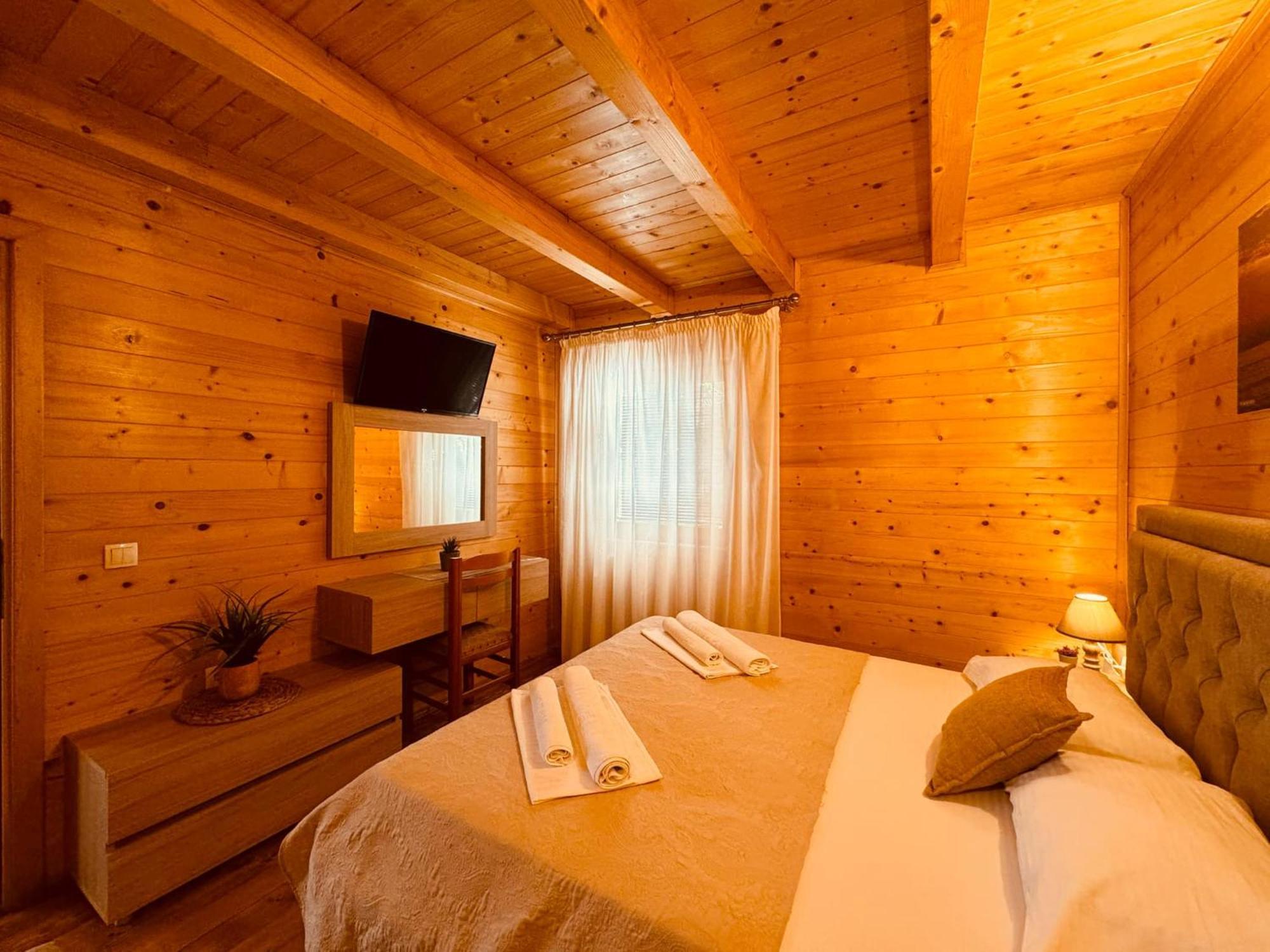 Apart Hotel Llolla อุลซิน ภายนอก รูปภาพ