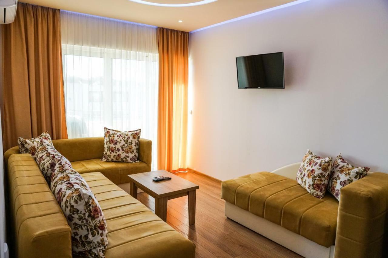 Apart Hotel Llolla อุลซิน ภายนอก รูปภาพ